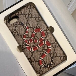 Gucci GG Supreme Snake iPhone 8 Case